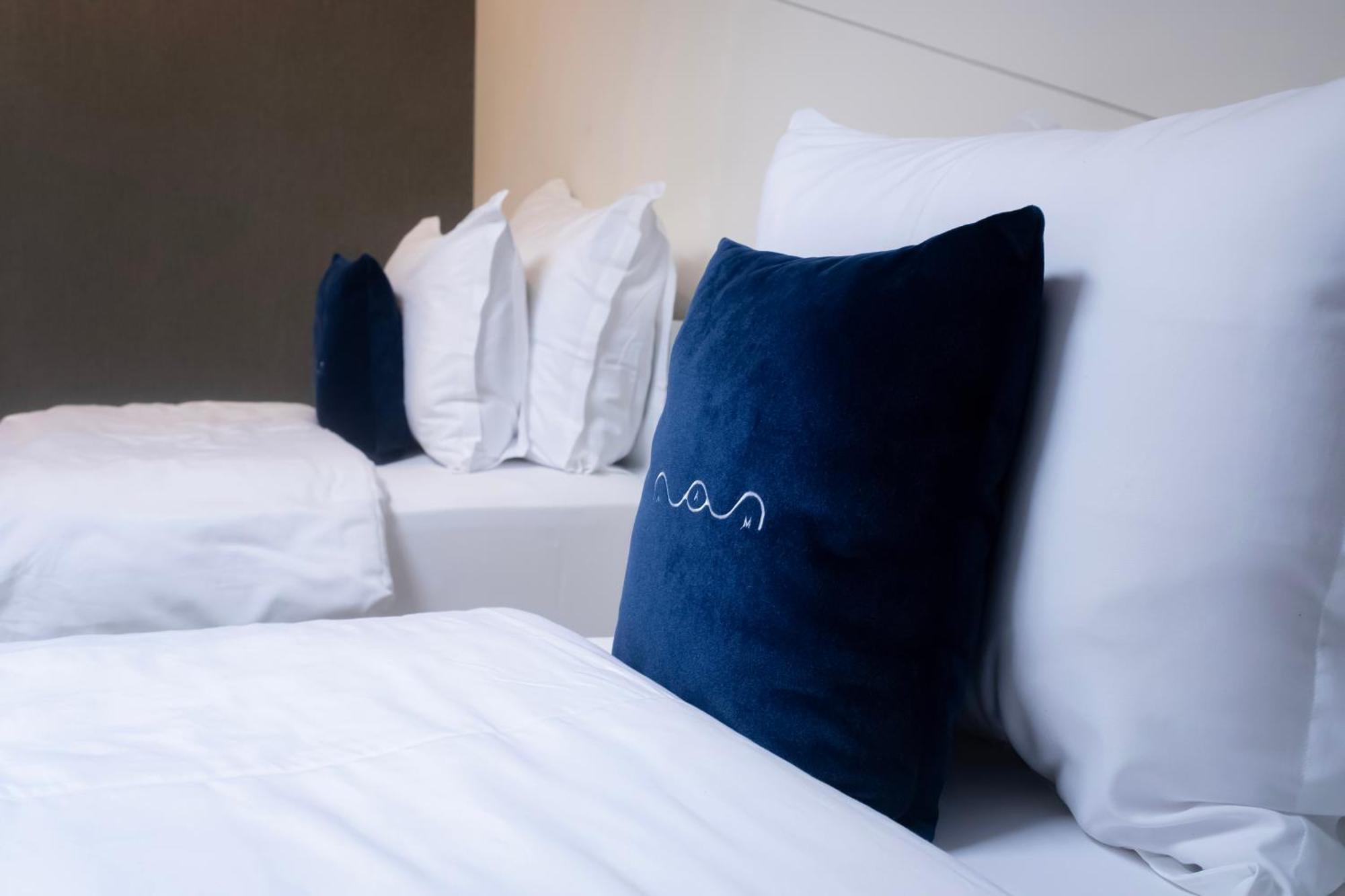 פריזרן Nam Hotel מראה חיצוני תמונה