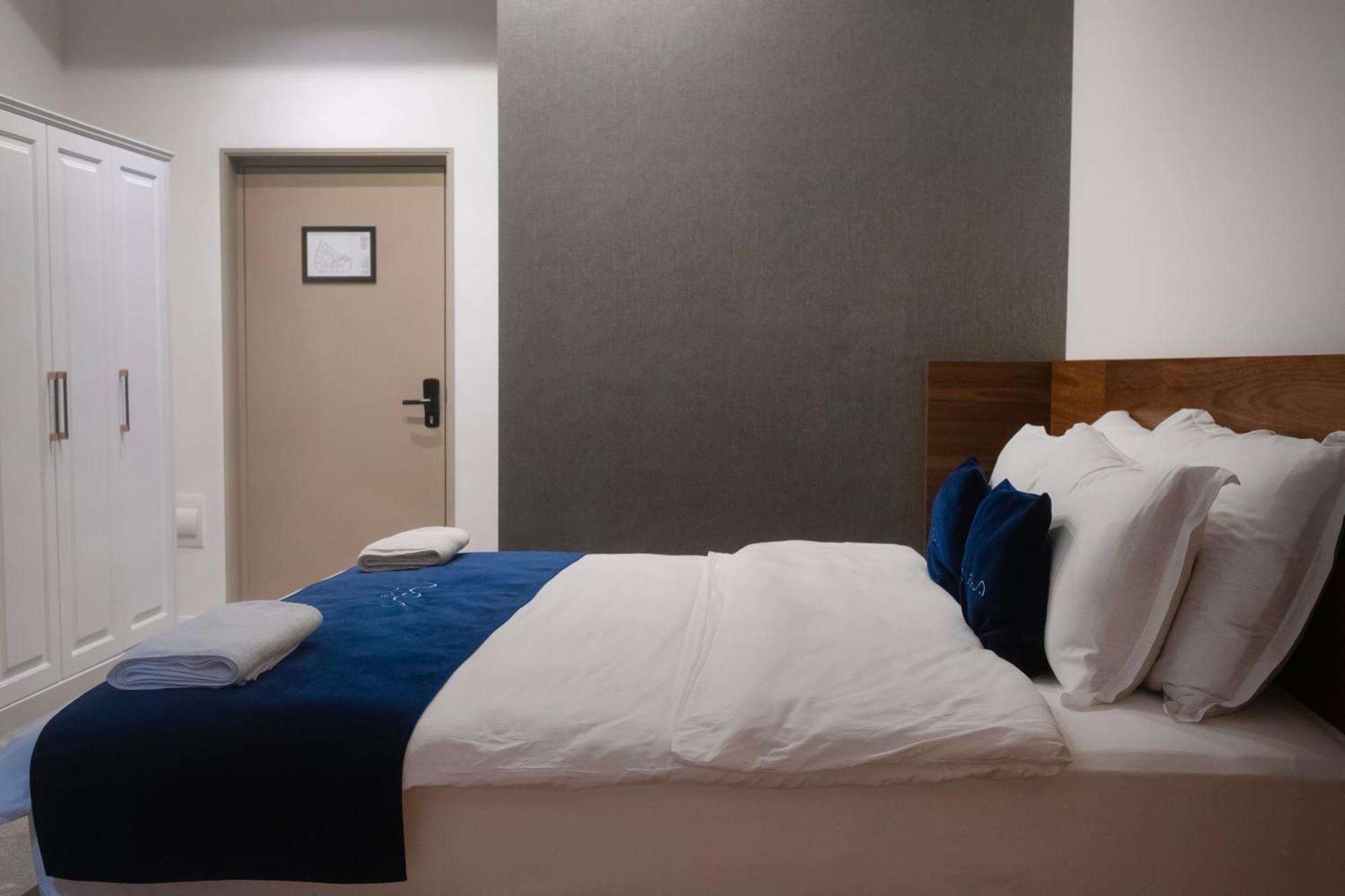 פריזרן Nam Hotel מראה חיצוני תמונה