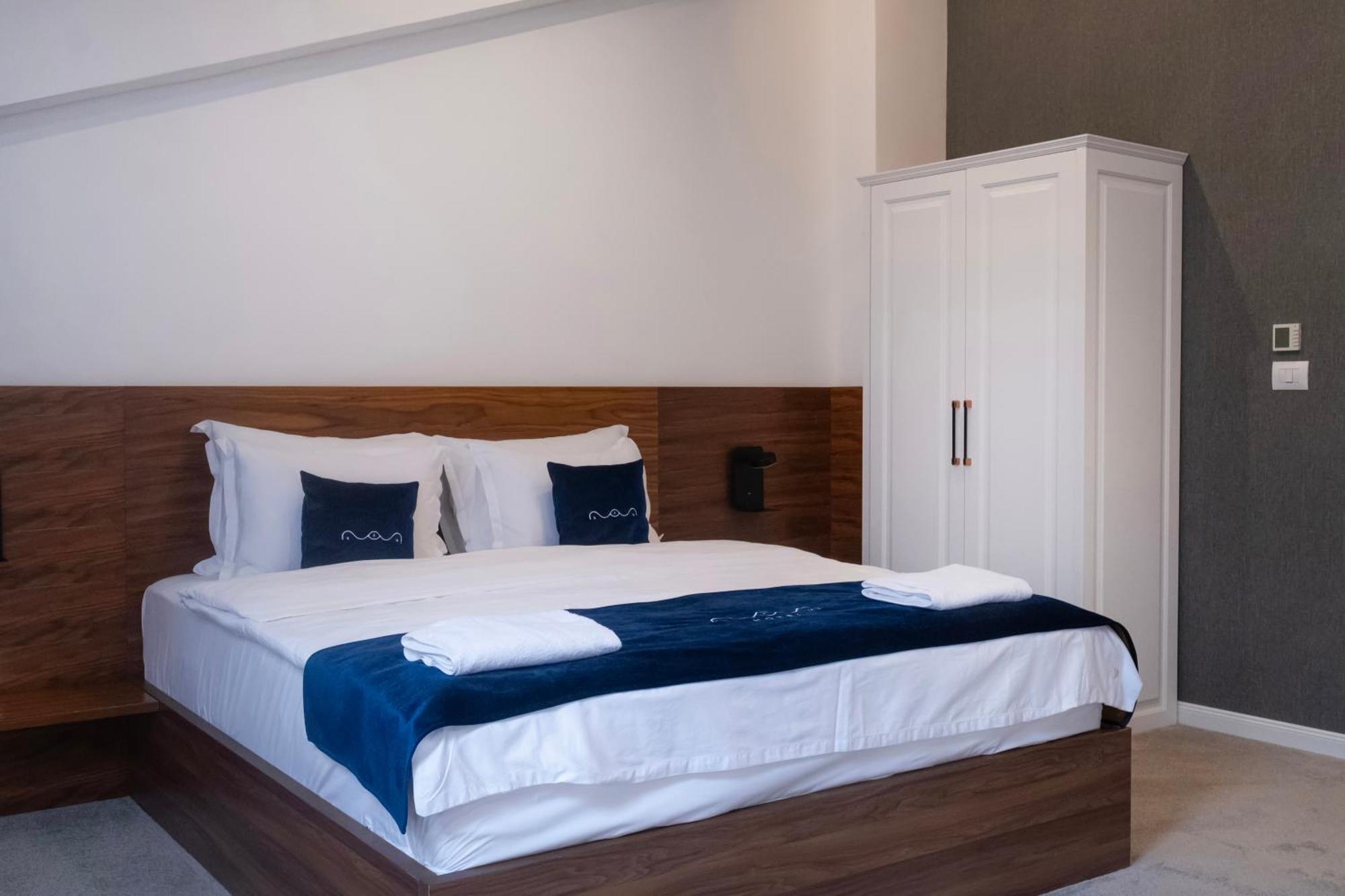 פריזרן Nam Hotel מראה חיצוני תמונה