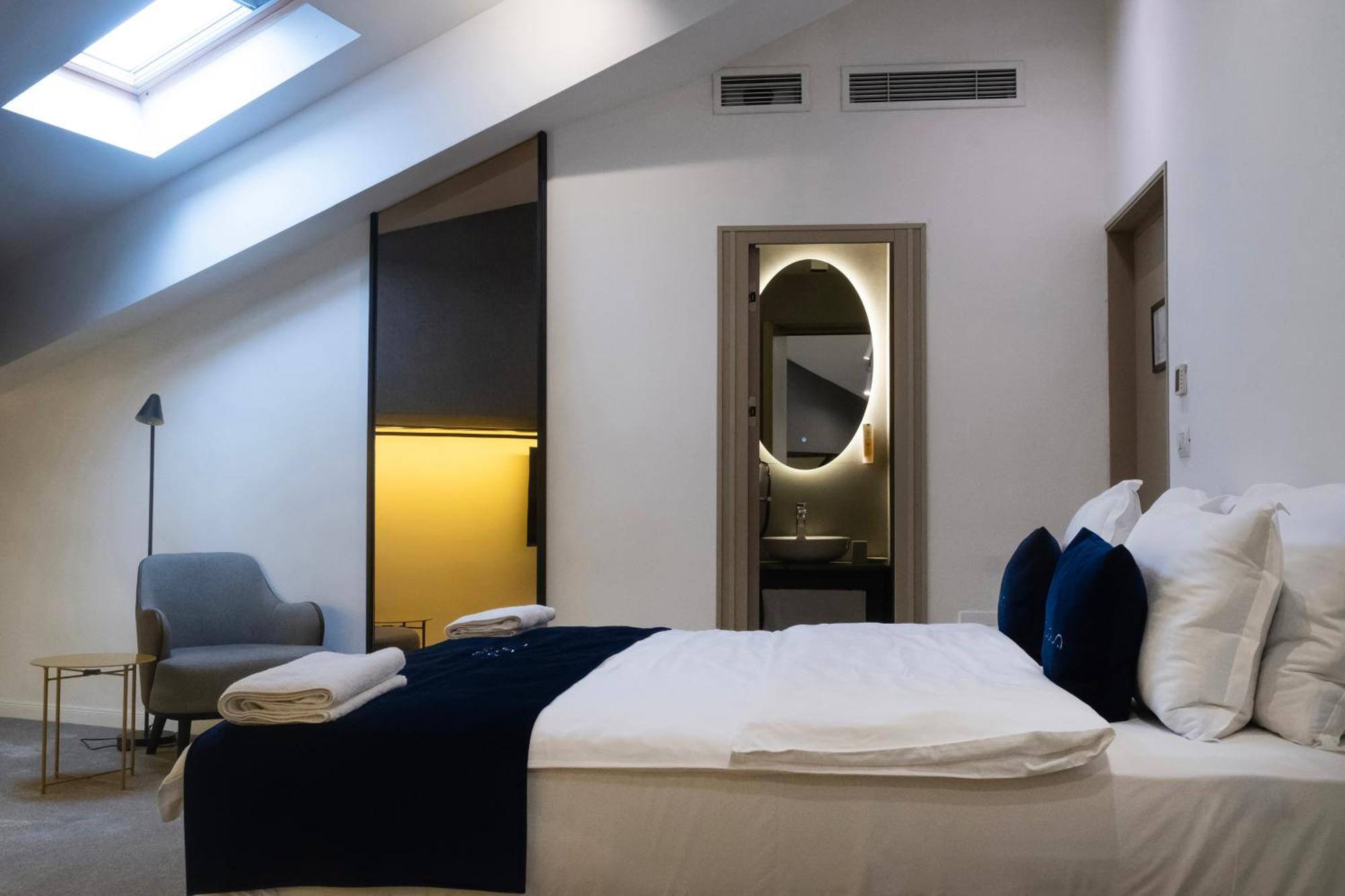 פריזרן Nam Hotel מראה חיצוני תמונה